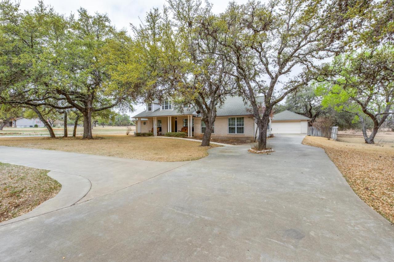 Spacious 5 Bdrm Home Mins To Wineries With Private Pool And Hot Tub! Johnson City Eksteriør bilde